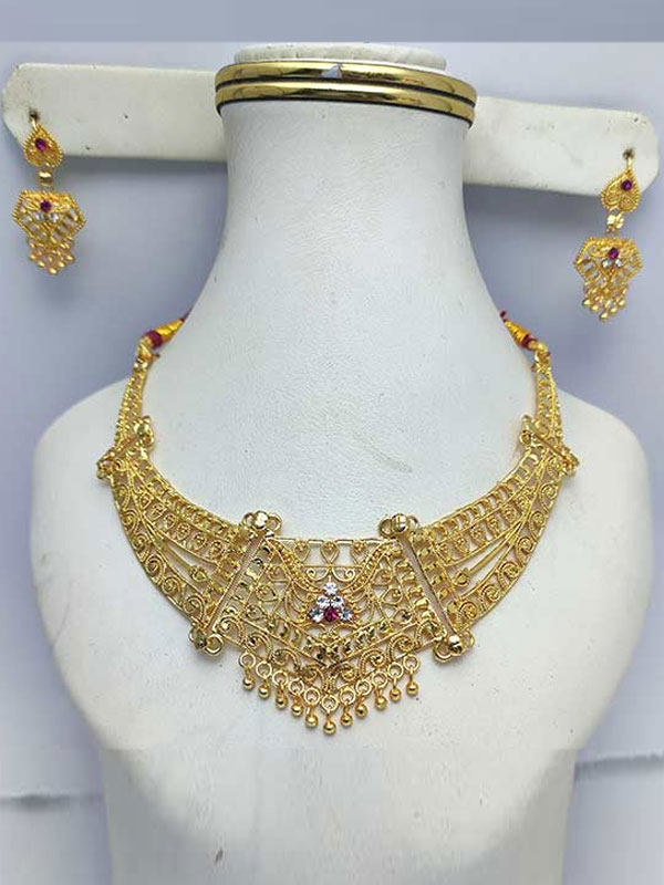 Golden Necklace Set (ZV:8219)