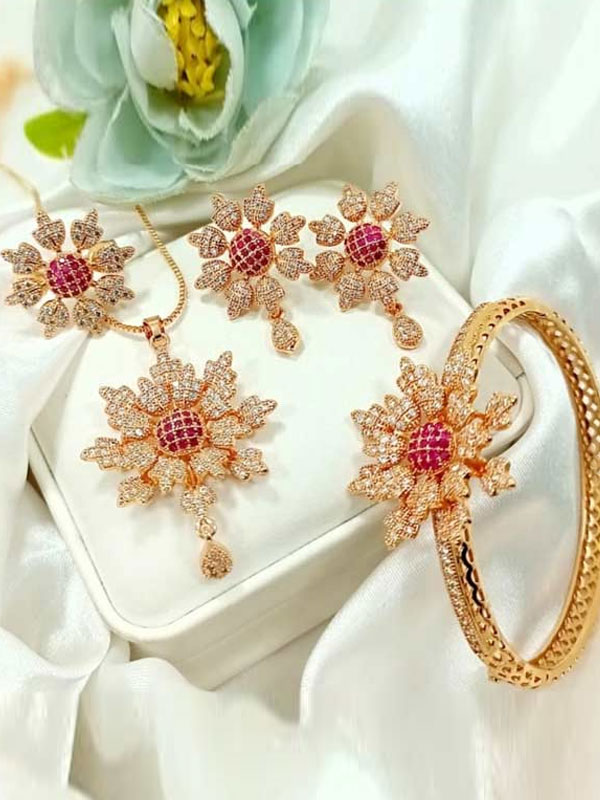 Beautiful Zircon Locket Chain Set With Earring Ring and Bracelet COMBO DEAL (ZV:2553)